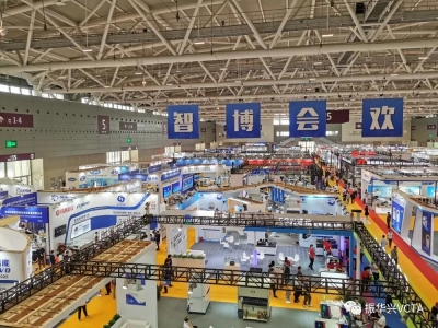 振華興攜最新行業(yè)技術(shù)亮相EeIE，展會圓滿結(jié)束